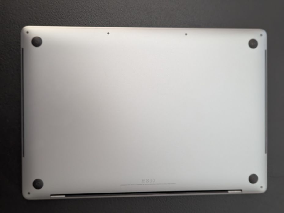 Macbook pro 2021, I9, 32GB RAM, 1TB SSD