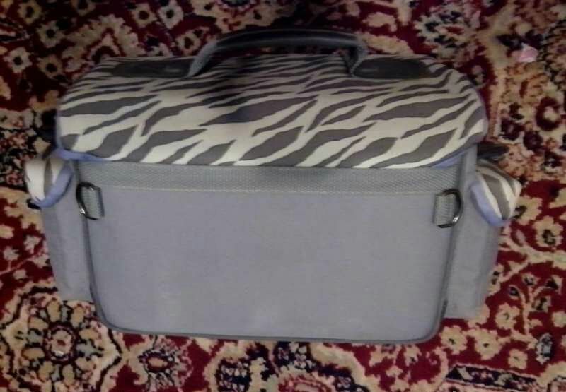 противоудърна чанта за фотографска техника Hama 40см.