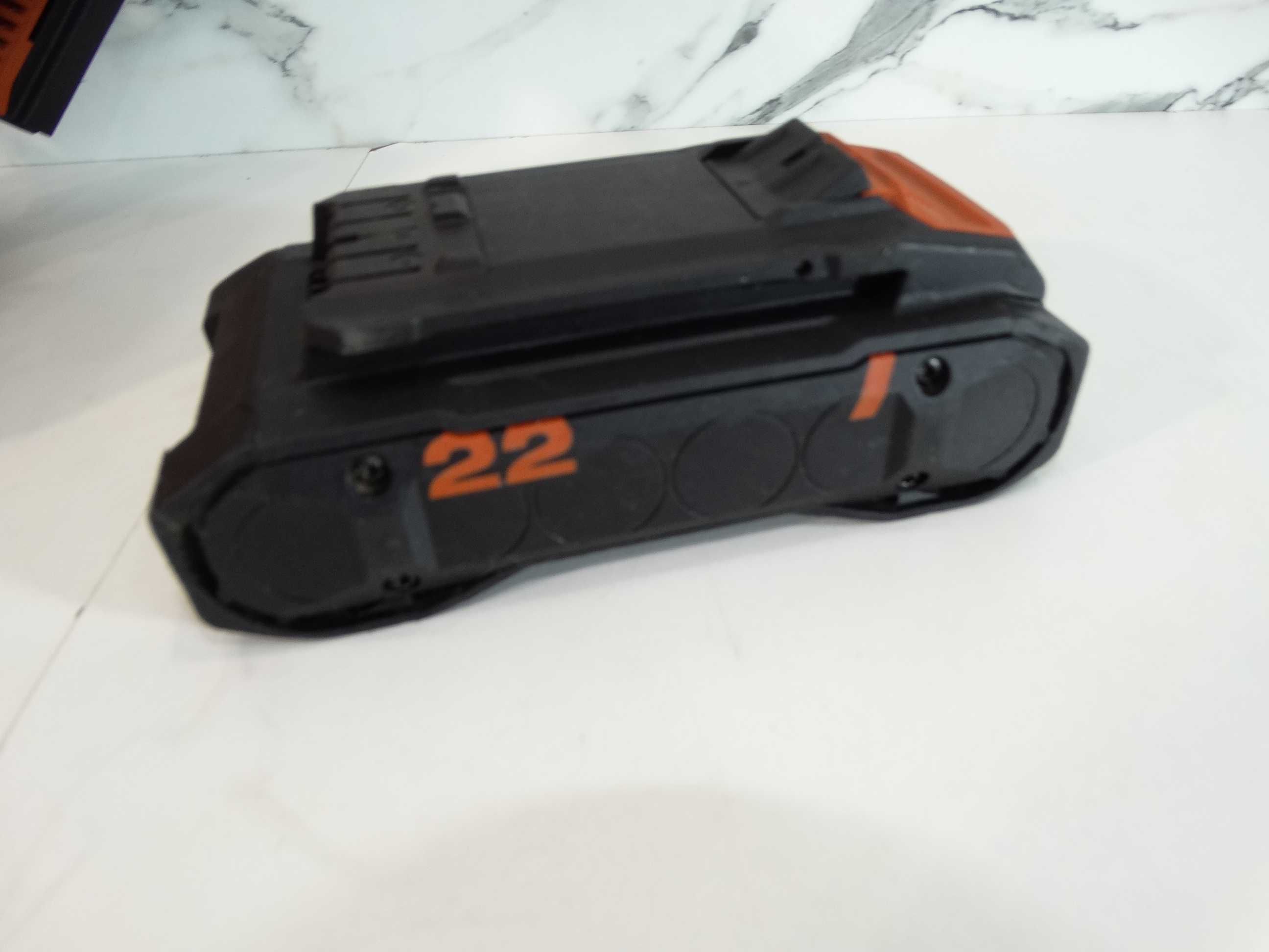 Hilti SC 4MR - 22 / Nuron - Компактен циркуляр за метал
