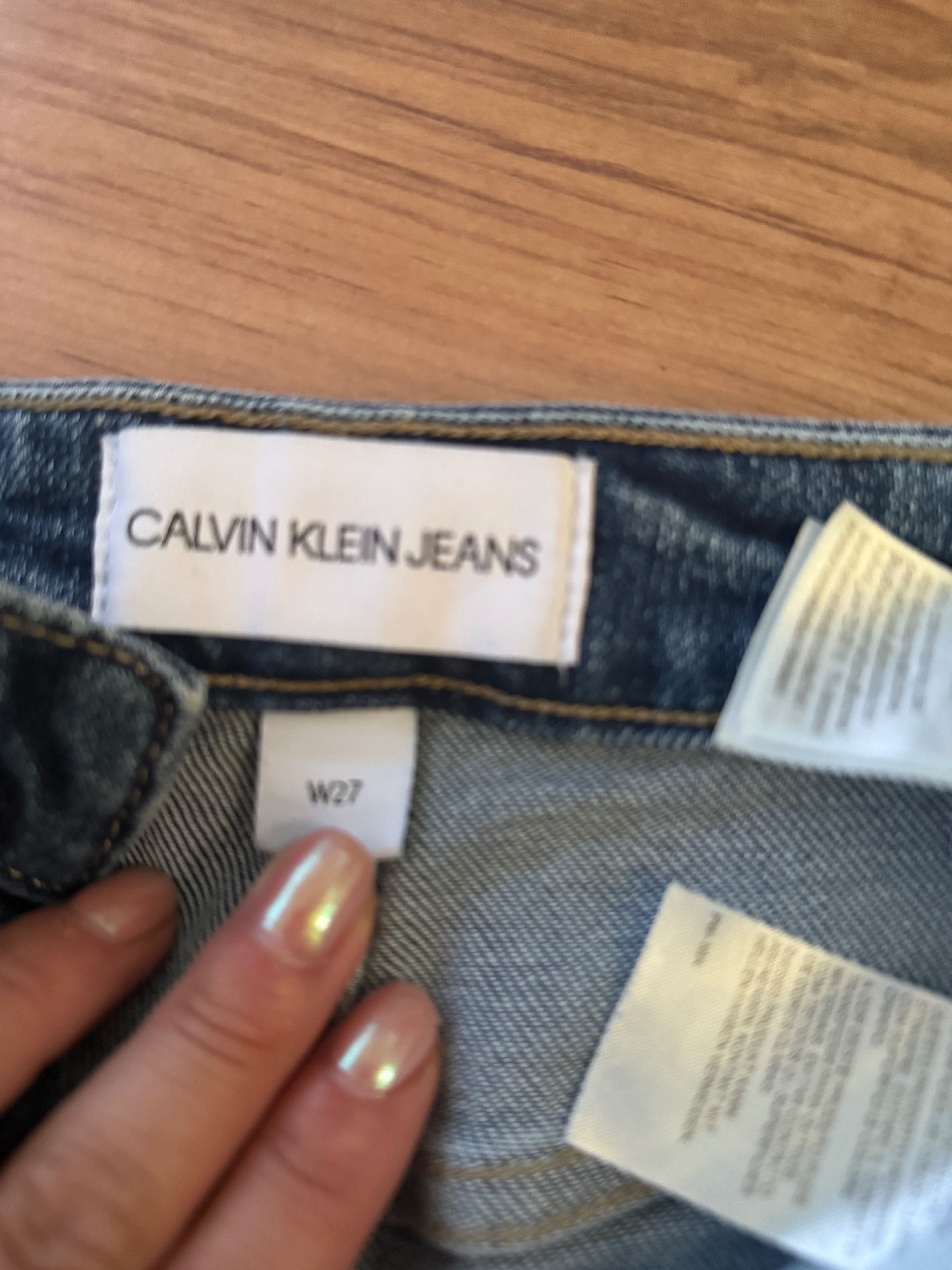 Нова пила Calvin klein