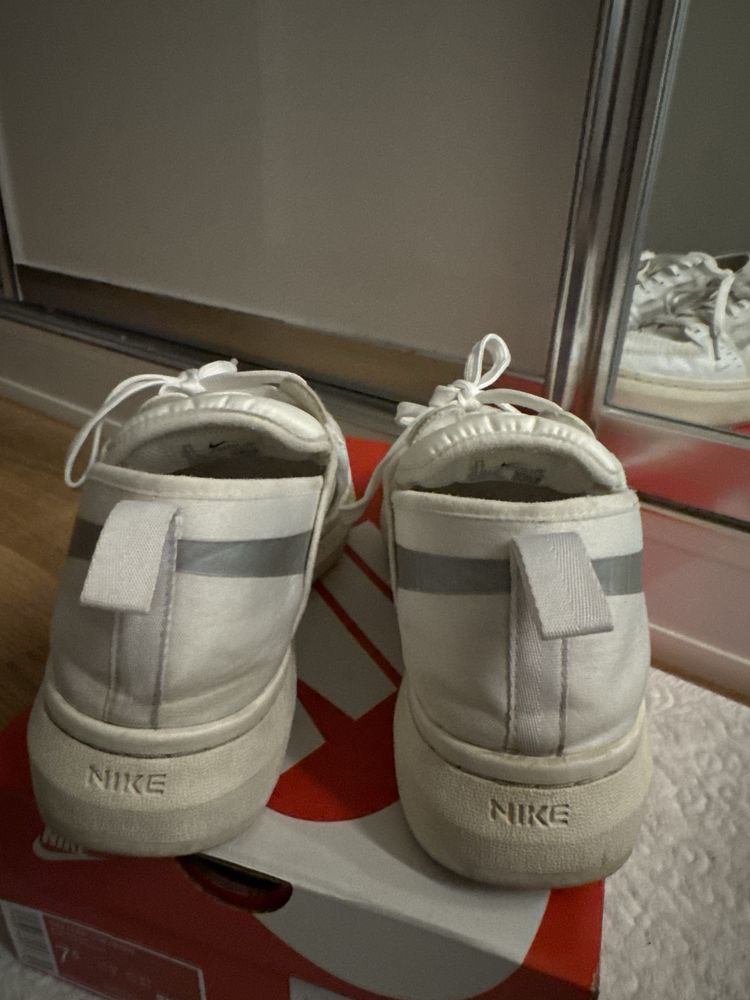 Nike Сникърси Court Vision Alta CW6536-102 Бял (41номер)