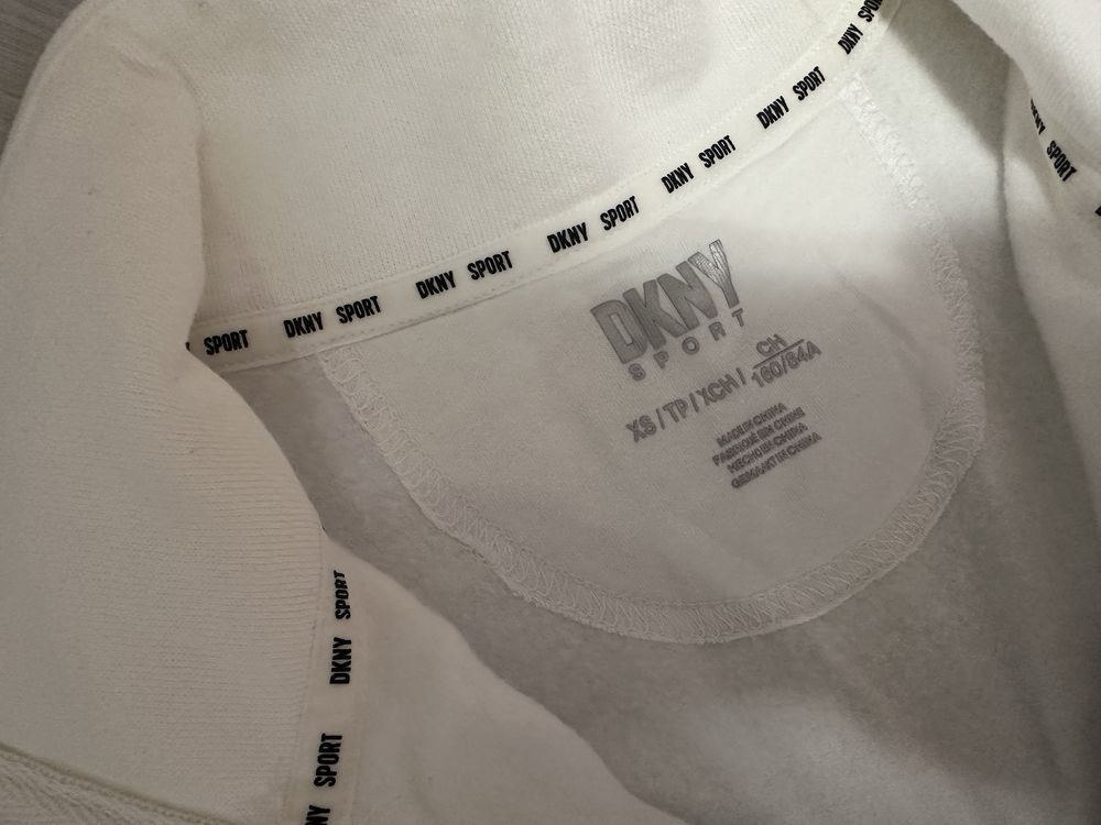 Спортна рокля DKNY