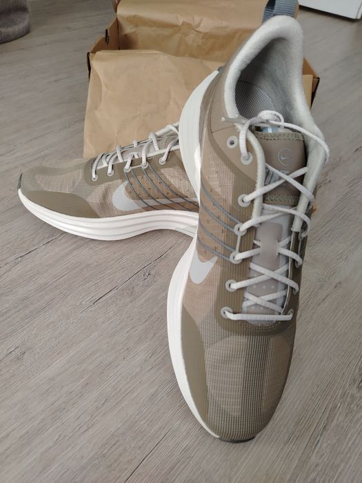 NIKE Lunar roam НОВИ