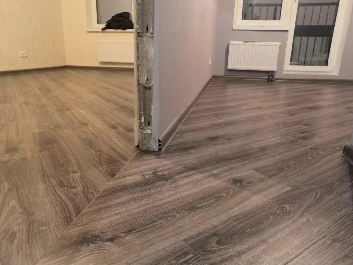 Кладка ламината кирпичная обычная