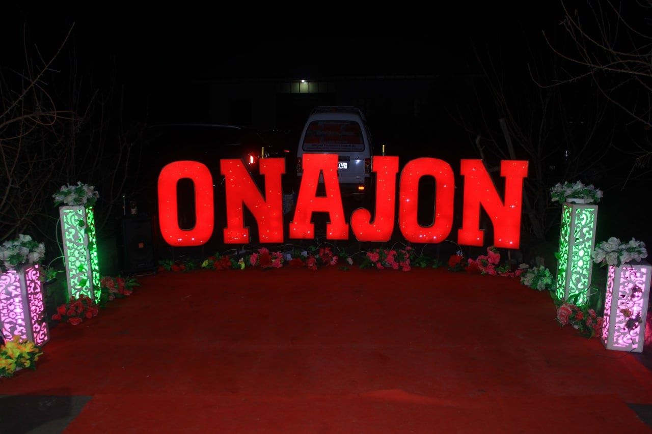 Otajon onajon  harflari dekoratsiya