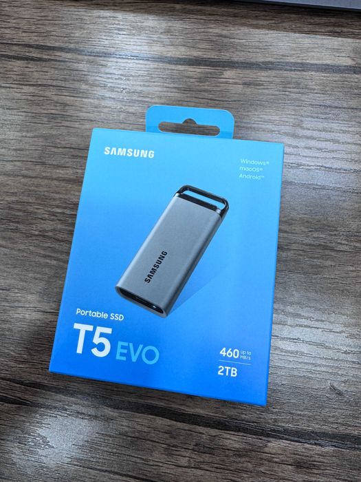 Внешний накопитель SSD 2Tb Samsung T5 EVO