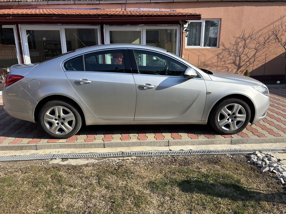 Opel Insignia 2.0 160CP