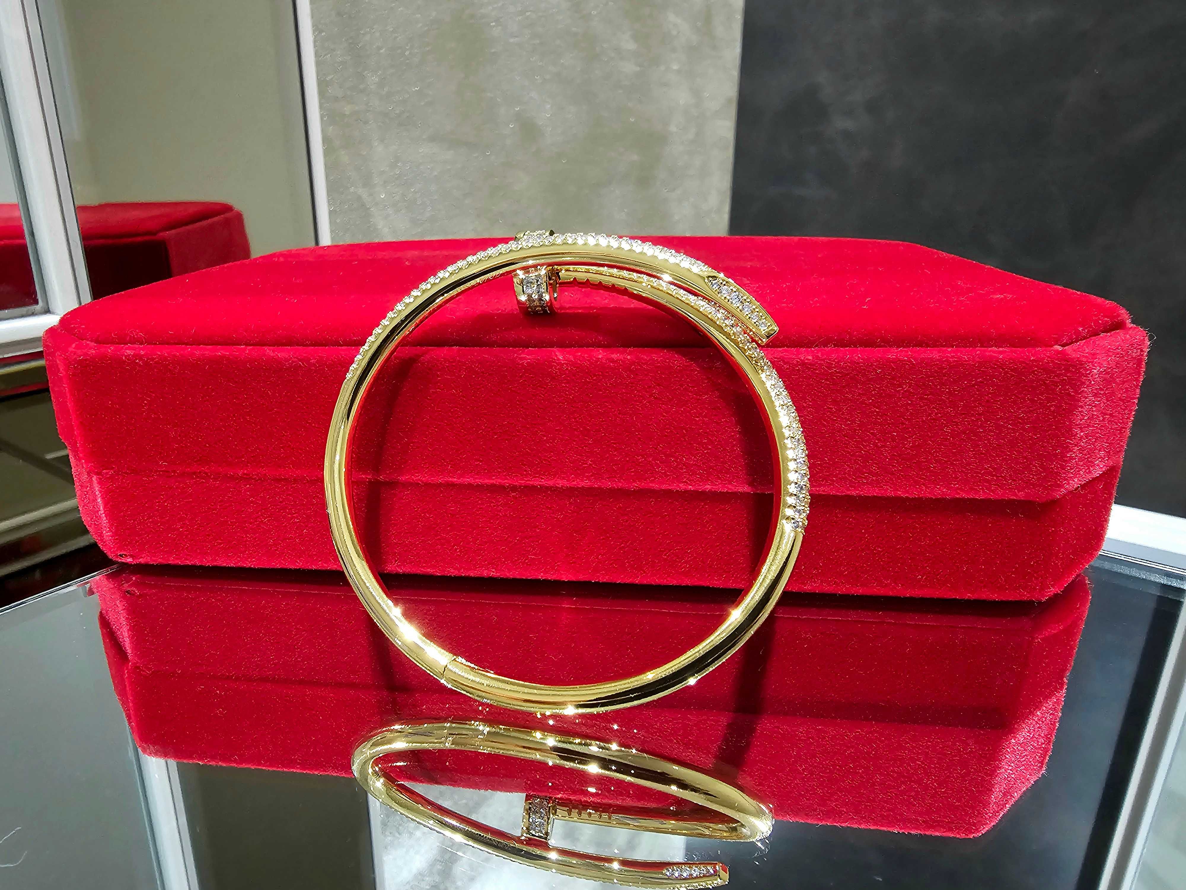 CARTIER Nail Juste un Clou Gold Large Paved Diamonds Гривна Пирон