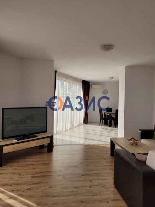 Продава се Тристаен апартамент в Свети Влас - 188 кв.м за 1410 €/кв.м - Снимка #11