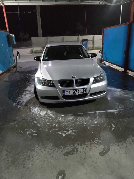 Bmw 2007,2.0 benzina,143cp,manuală
