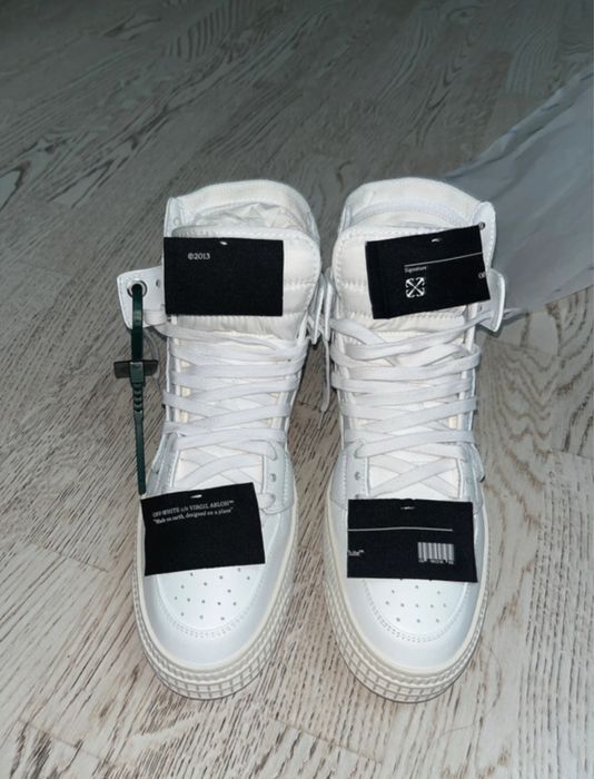 Off White Court 3.0