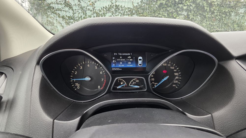 Vând  Ford Focus 2017 benzina .1.0 ecobust 125 cp