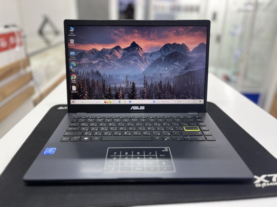 Ноутбук Asus SonicMaster