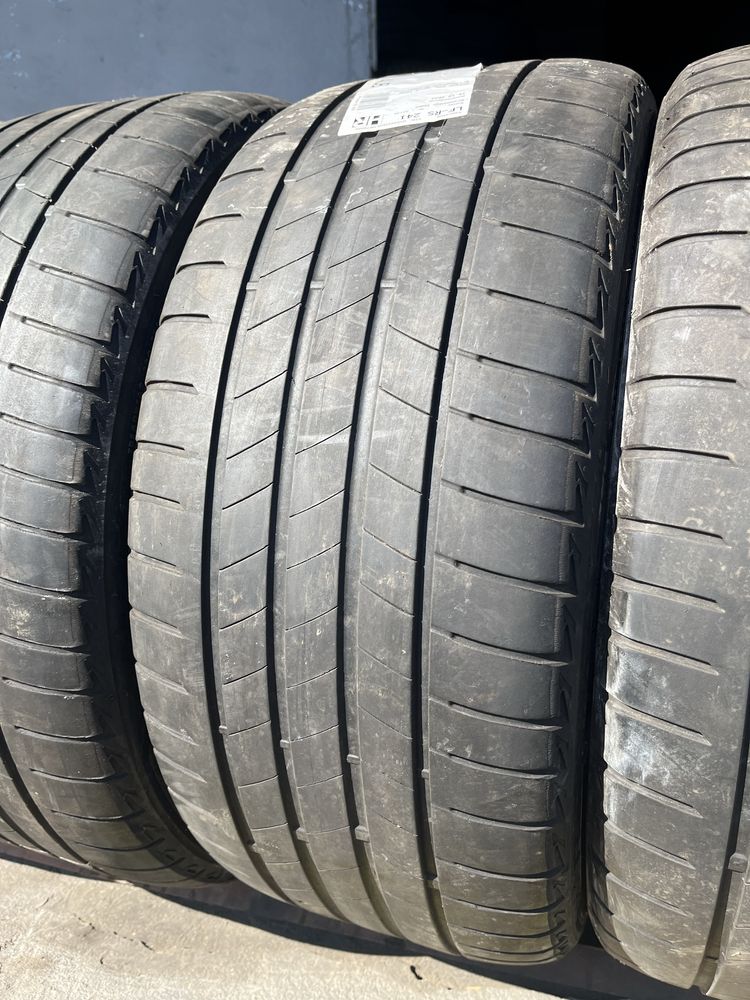 4 бр. летни гуми 255/45/18 Bridgestone DOT 2620 3,5 mm