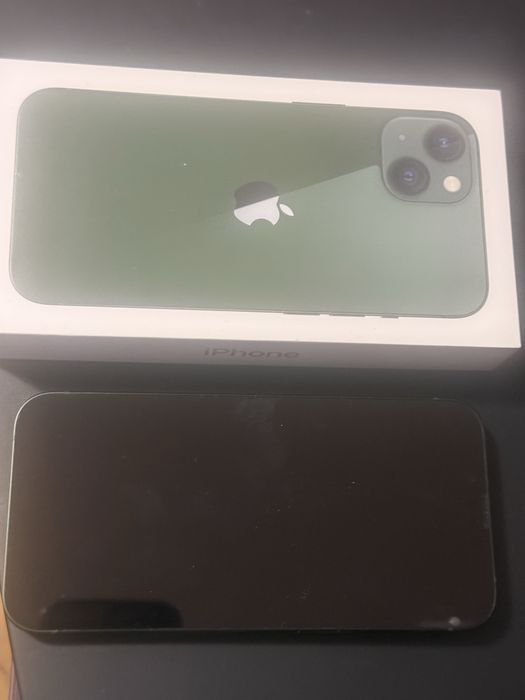 Iphone 13 128GB Тъмно Зелен