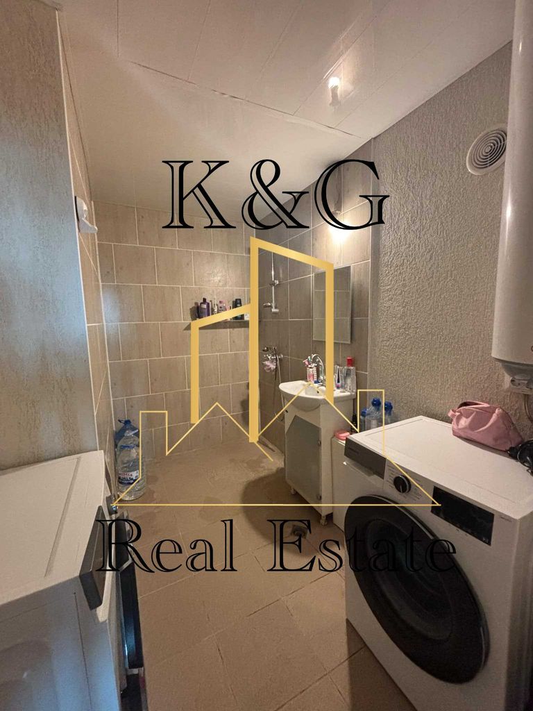 Продава се Двустаен апартамент в Разград, Лудогорие - 67 кв.м за 1256 €/кв.м - Снимка #4