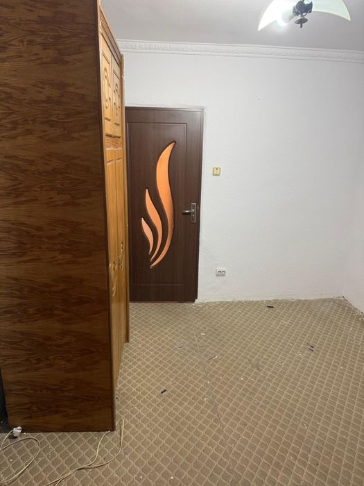 De vanzare garsoniera cf 1 zona MB