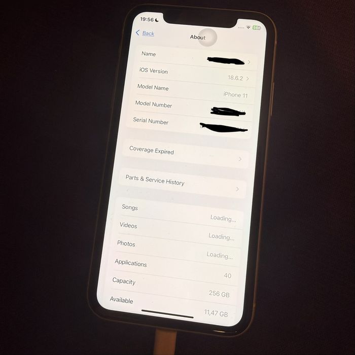 iPhone 11 alb 256gb cu accesorii + cutie nefolosita