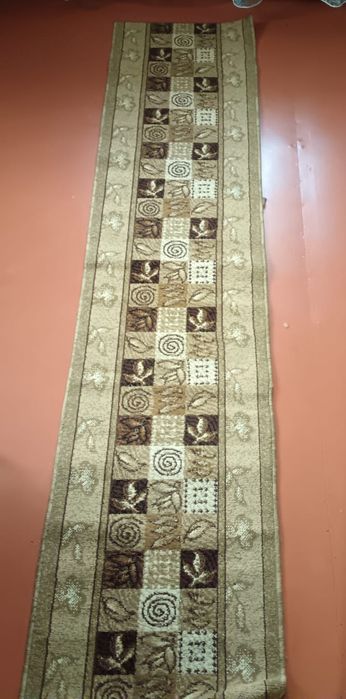 Продам палас в прихожую