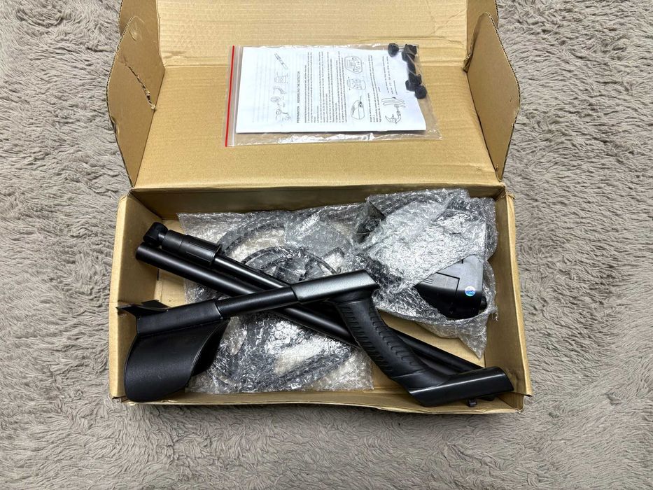 Detector de metale nou.