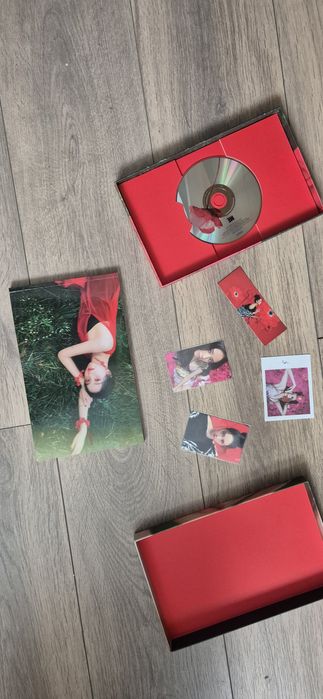Albume originale K-Pop Jisoo, Black Pink, Le Sserafim, BTS, Enhypen