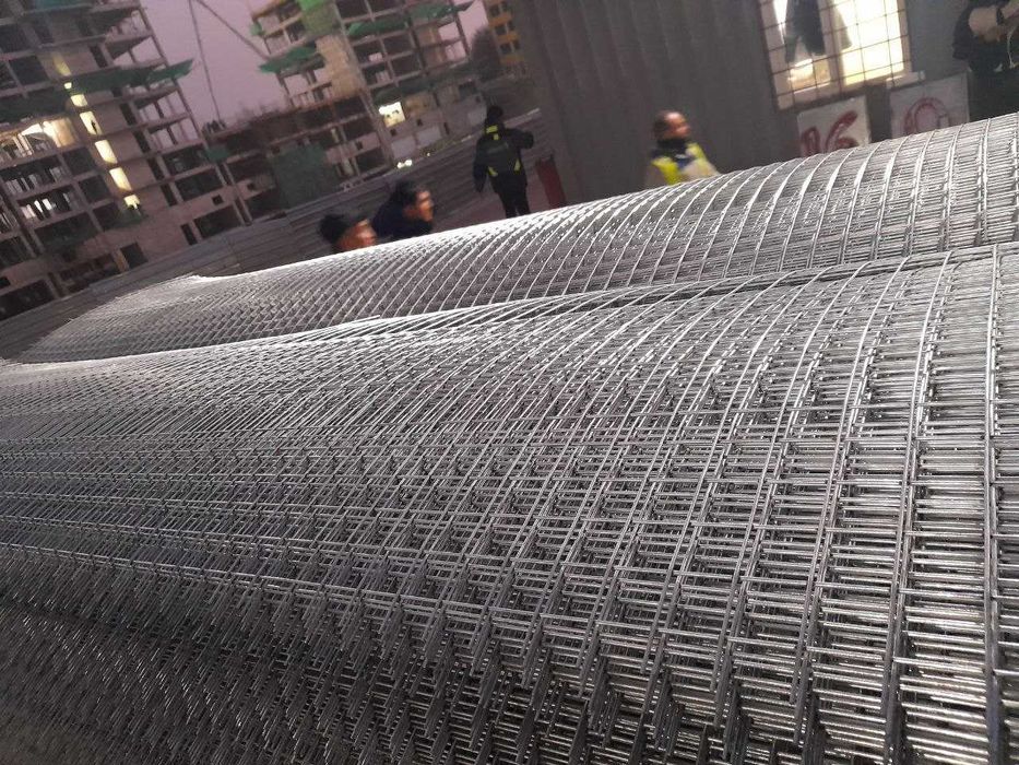 Qurilish uchun Galvaniz setka 0,75*3 MT 2,5mm