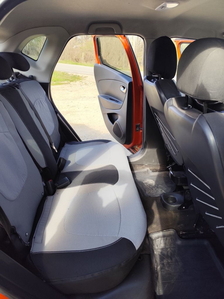 Renault Captur 1.5 DCI - Full Option ( 139k km reali )