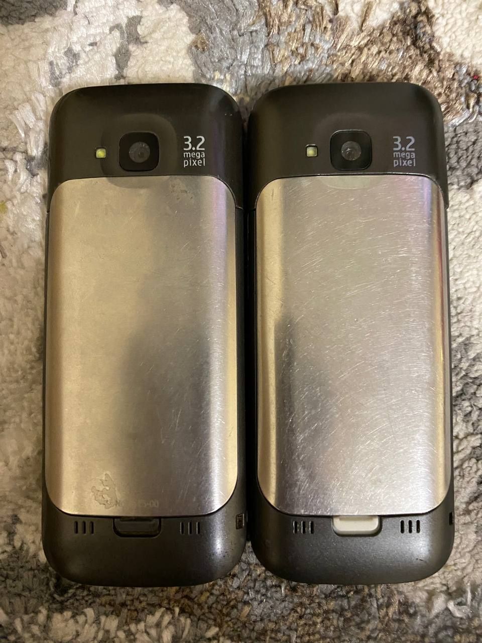 Assalom alekum Telefonlar sotiladi Original Nokia C5 2ta