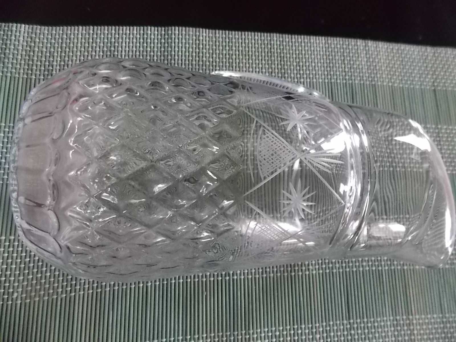 set cristal whisky RCR  Crystal = 330 lei, carafa cristal = 120 lei