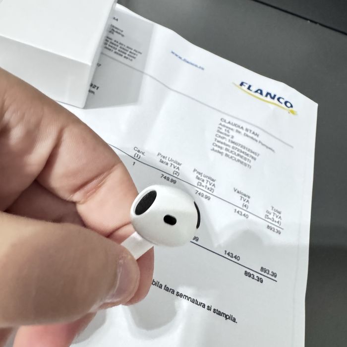 casti apple airpods 4