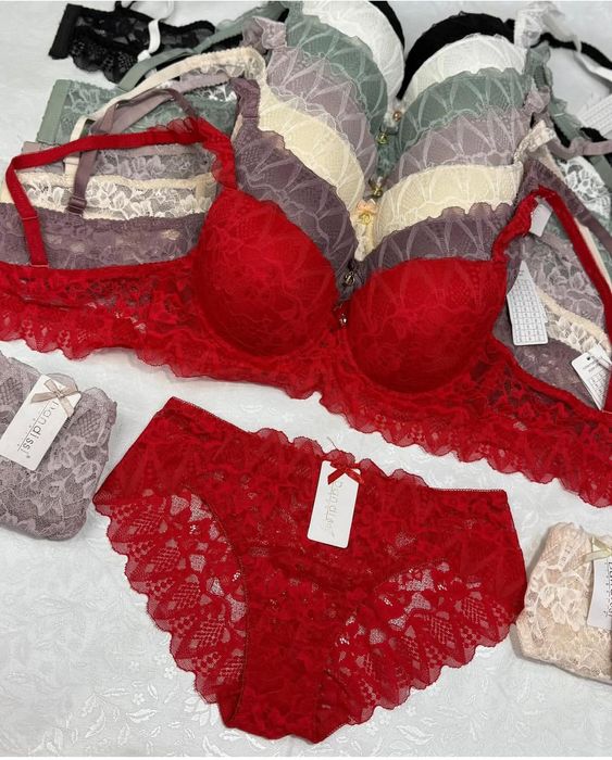 Нижнее белье наборы