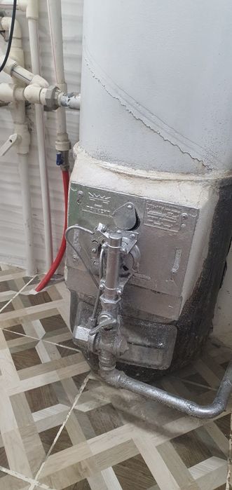 Водонагреватель газовый