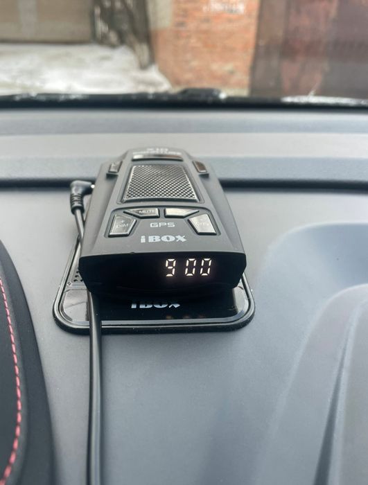 Радар детектор в хорошем состоянии