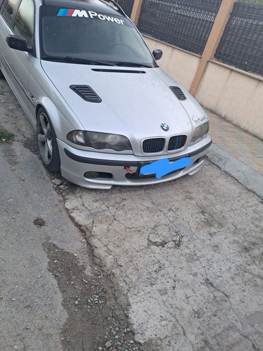 Vand Bmw e46 preț 1200 euro ! Nu mai dețin acte,si pt piese se vinde..