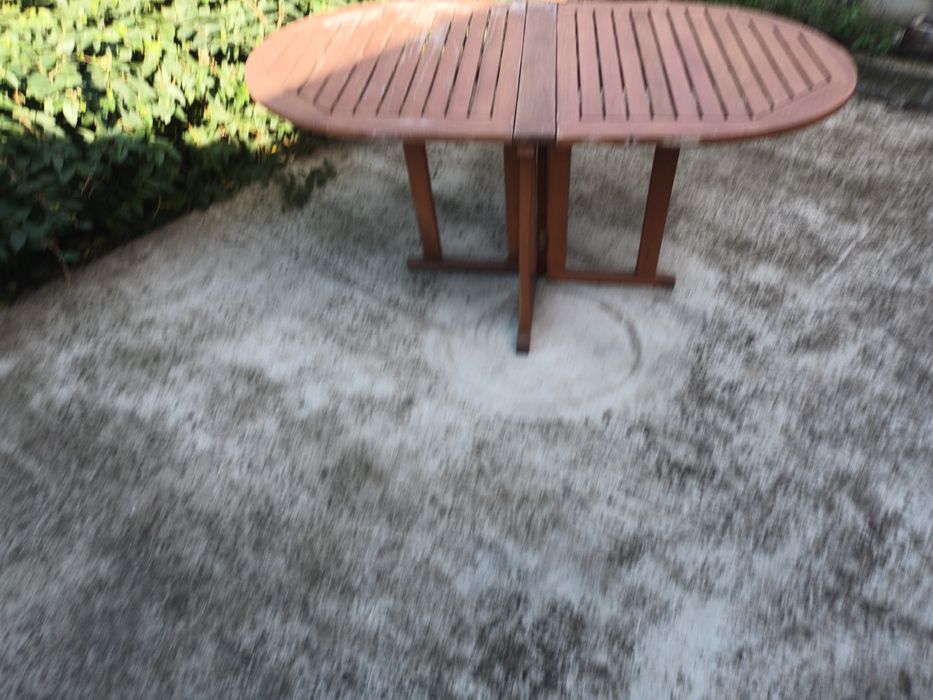 Masa de gradina din lemn masiv