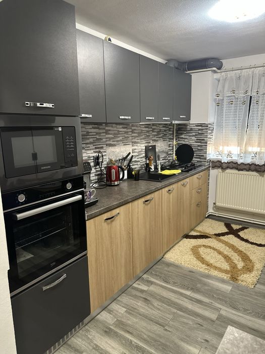 Vand apartament bumbesti-jiu