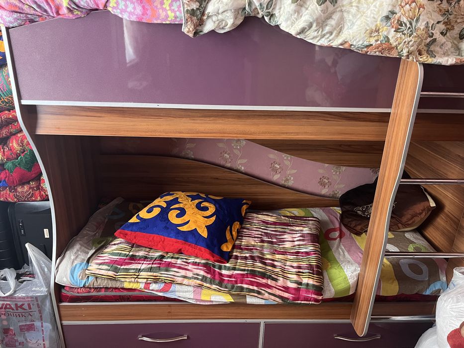 2 этажды кровать сатылады