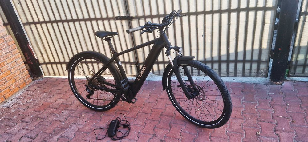 Bicicleta electrica Cube Bosch Smart-Hybrid 750W-CX XL.29"An 2024