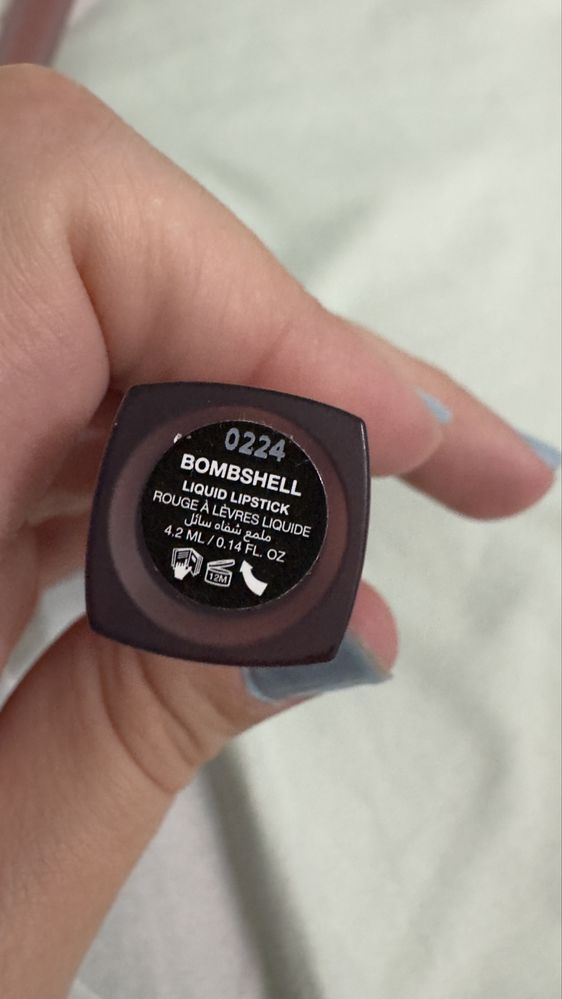 Ruj Lichid Huda Beauty Bombshell