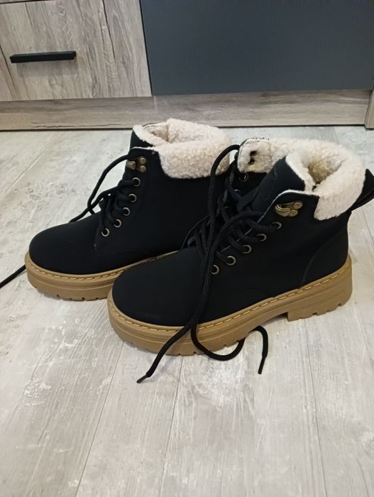 Дамски зимни боти