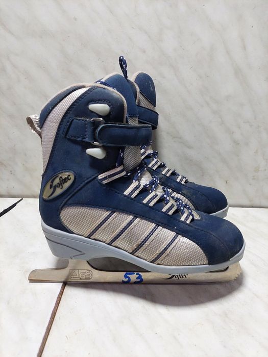 Patine gheata 53 patinaj artistic Softec  marime  37 ( 24  cm)