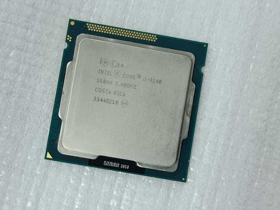 Procesor Intel Core i3 3240, 3400MHz, 3MB, socket 1155 - poze reale