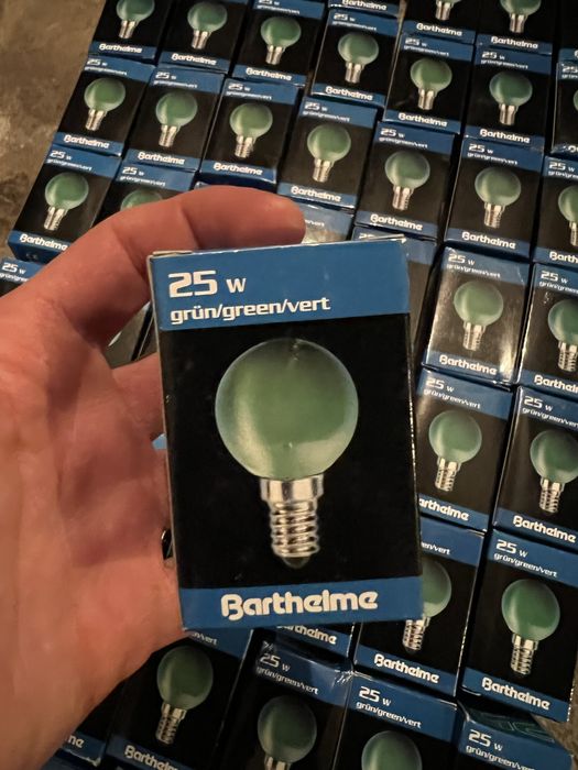 Крушка мини зелена с цокъл E14 235V 25W