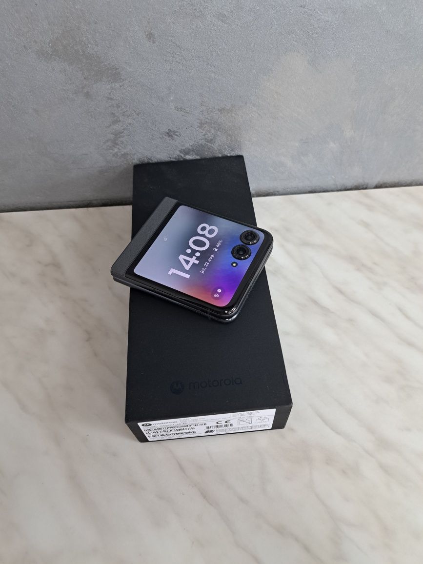 Motorola Razr 256GB Ca Nou BMG Amanet 79730