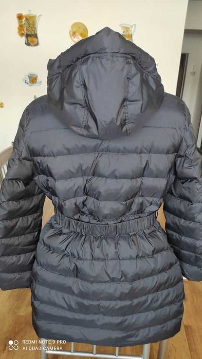 Geaca Hugo Boss marimea 40 dama