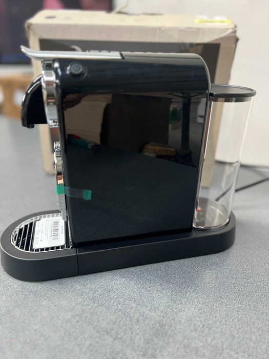 Кафемашина с капсули DeLonghi Nespresso Citiz EN 167.B