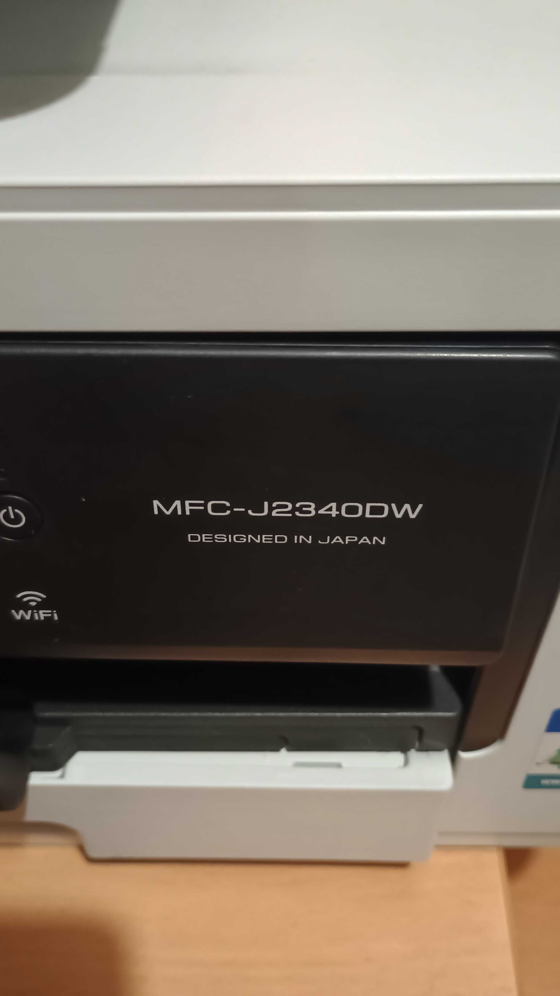 Продавам 3 годишен принтер Brother MF - J2340DW.
