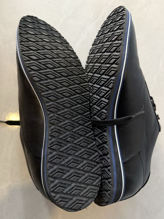 Hugo Boss мъжки кожени обувки 40.5