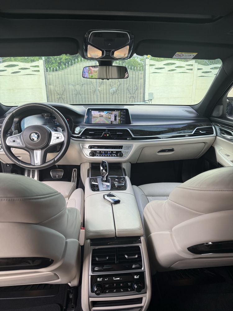 Bmw seria 745e Plug-in Hybrid