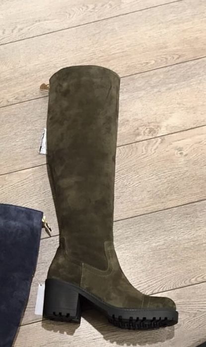 Продам зимние сапоги